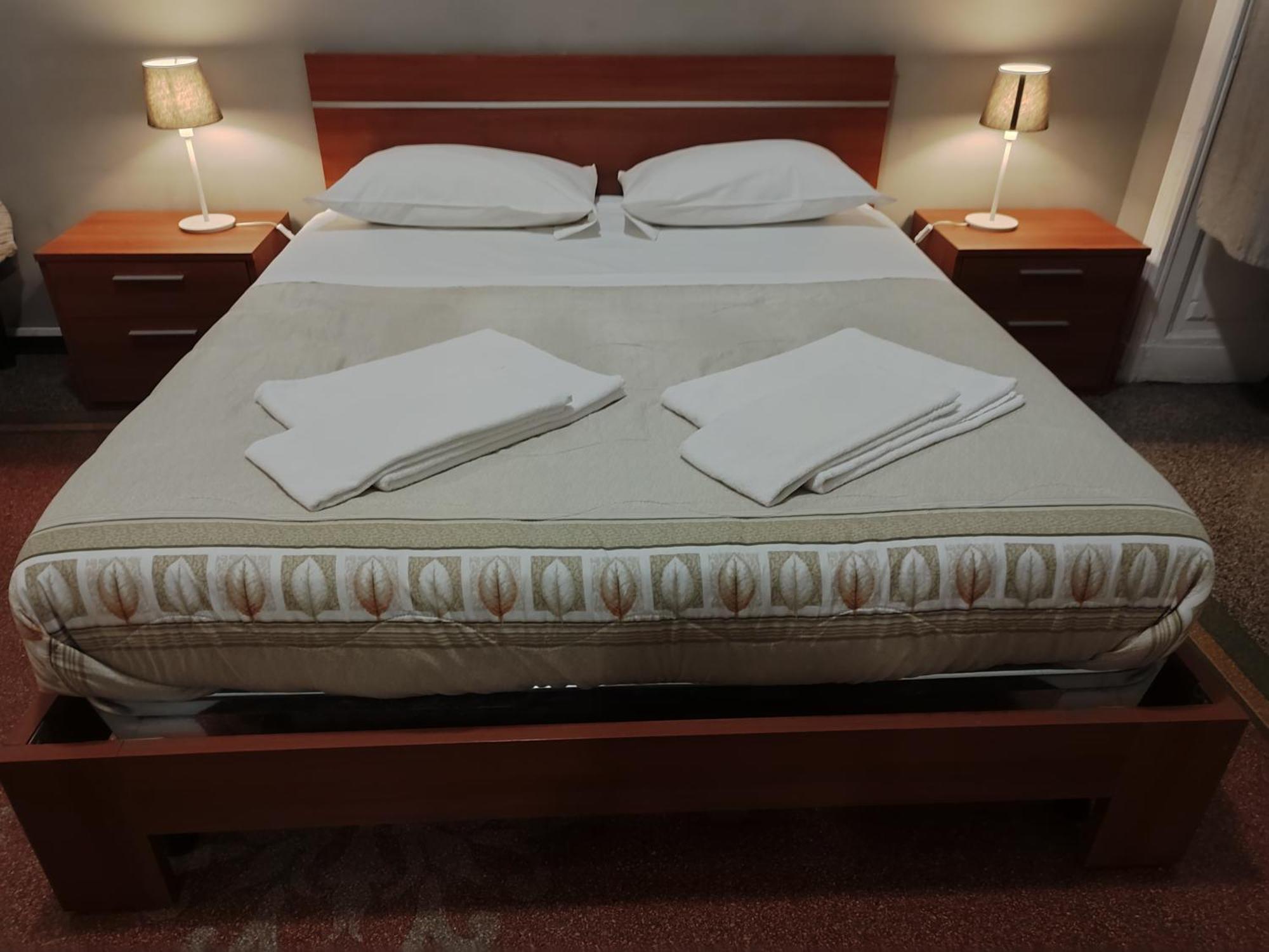 Guesthouse La Briosa Nicole Genua Zewnętrze zdjęcie