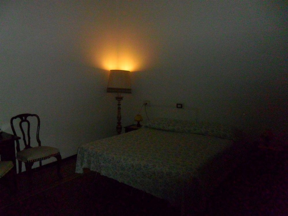 Guesthouse La Briosa Nicole Genua Zewnętrze zdjęcie